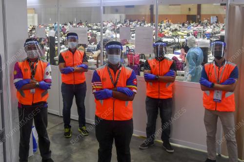 JKM URUS PENGHANTARAN BARANG PESAKIT COVID-19