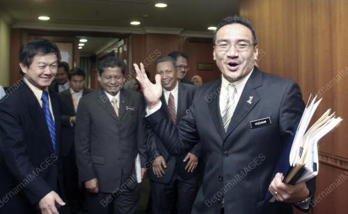 DATUK SERI HISHAMUDDIN TUN HUSSEIN