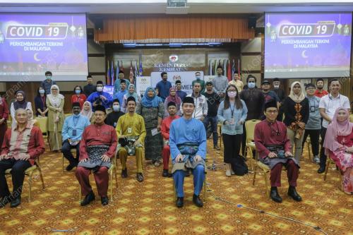 DATUK DR NOOR HISHAM ABDULLAH