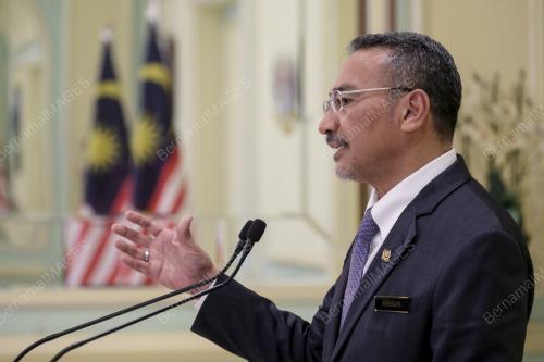 DATUK SERI HISHAMMUDDIN TUN HUSSEIN
