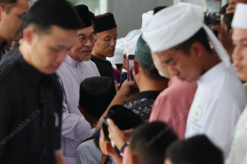 DATUK SERI ANWAR IBRAHIM