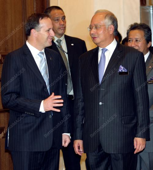 MOHD NAJIB TUN ABDUL RAZAK