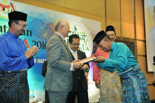PTJ09_27072016_FELDA