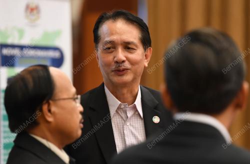 DATUK DR NOOR HISHAM ABDULLAH