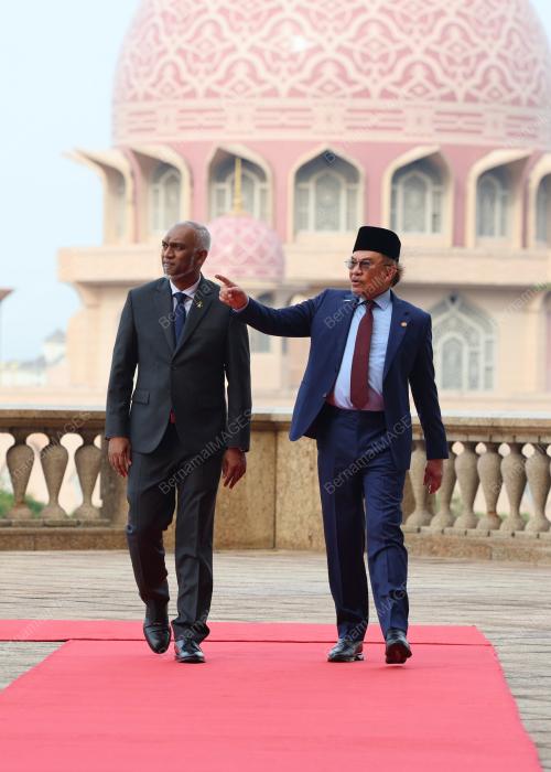 DATUK SERI ANWAR IBRAHIM