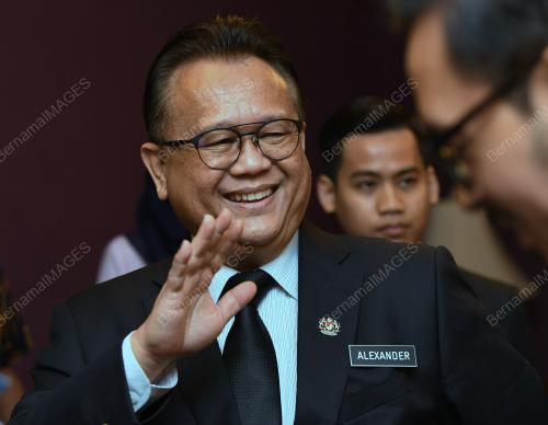 DATUK ALEXANDER NANTA LINGGI