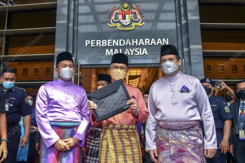TENGKU DATUK SERI ZAFRUL ABDUL AZIZ