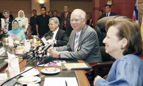 DATUK SERI MOHD NAJIB TUN ABDUL RAZAK