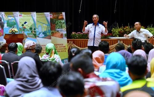 DATUK SERI WAN JUNAIDI TUANKU JAAFAR