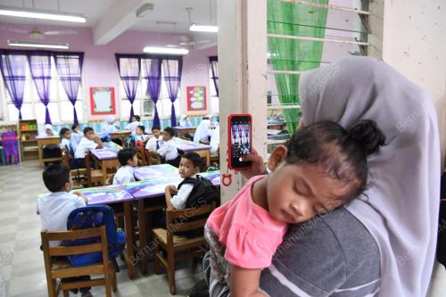 TAHUN SATU