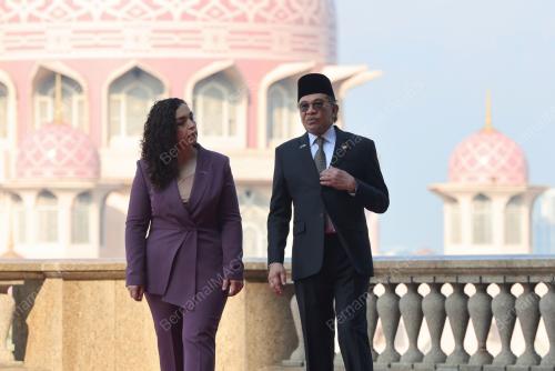 DATUK SERI ANWAR IBRAHIM