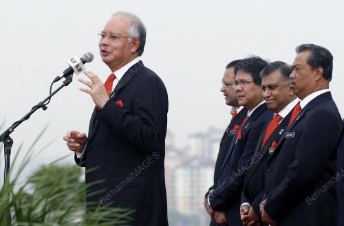 MOHD NAJIB TUN ABDUL RAZAK