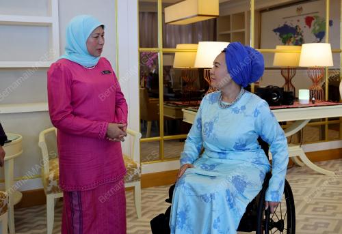 DATUK SERI NANCY SHUKRI