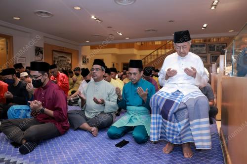 TUN DR MAHATHIR MOHAMAD