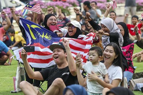 SAKSI PIALA THOMAS DI DATARAN PUTRAJAYA