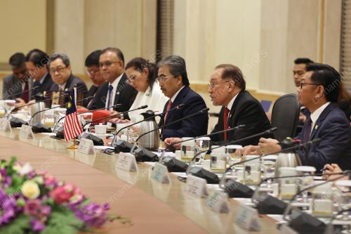DATUK SERI ANWAR IBRAHIM