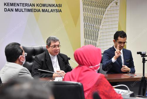 DATUK SAIFUDDIN ABDULLAH