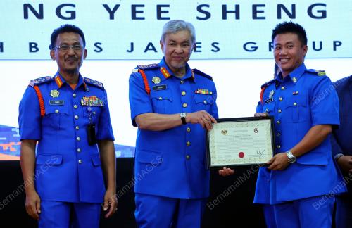 DATUK SERI DR AHMAD ZAHID HAMIDI