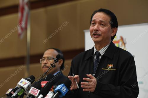DATUK DR NOOR HISHAM ABDULLAH