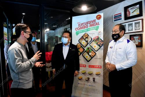 DATUK SERI ALEXANDER NANTA LINGGI