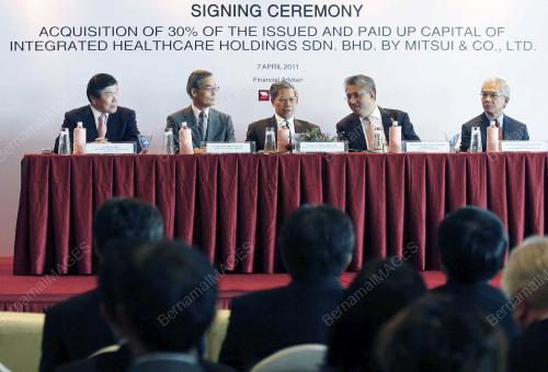 DATUK SERI MUSTAPA MOHAMED