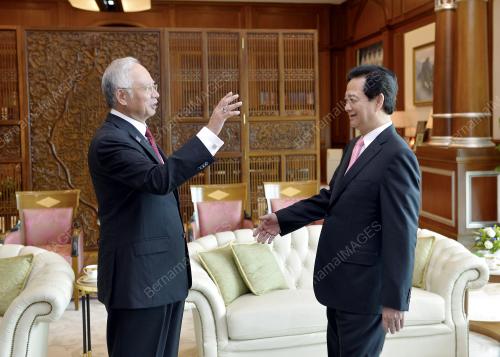 PTJ10_07082015_MAS_VIET