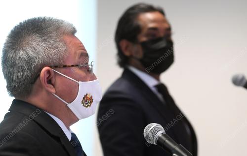DATUK SERI DR ADHAM BABA