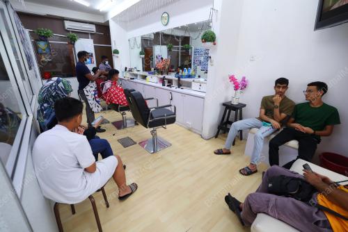 TINJAUAN KEDAI GUNTING RAMBUT