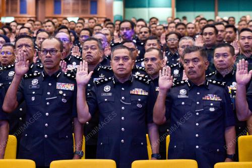 PERHIMPUNAN BULANAN KDN