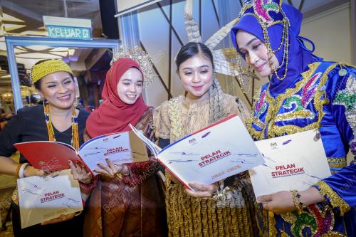 PERHIMPUNAN BULANAN KKDW
