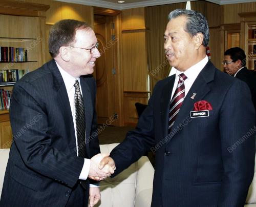 MUHYIDDIN YASSIN