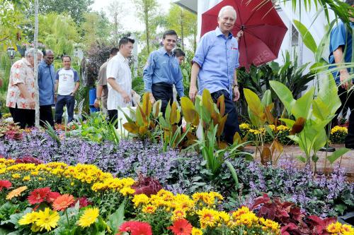 DATUK SERI NAJIB TUN RAZAK
