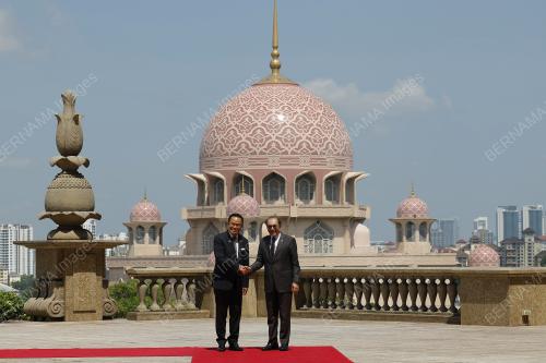 DATUK SERI ANWAR IBRAHIM