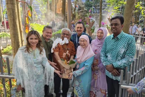 DATUK SERI DR WAN AZIZAH WAN ISMAIL