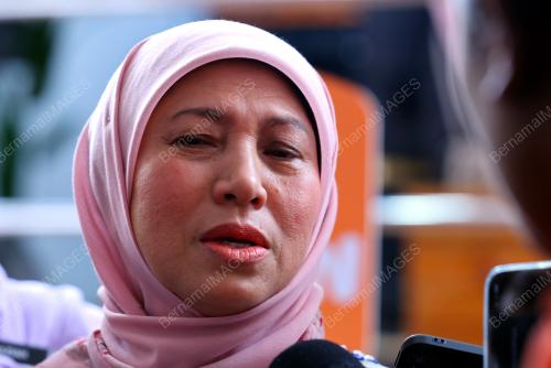 DATUK SERI NANCY SHUKRI