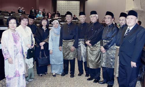 TUN ZAKI TUN AZMI