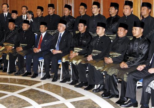 MOHD NAJIB TUN ABDUL RAZAK