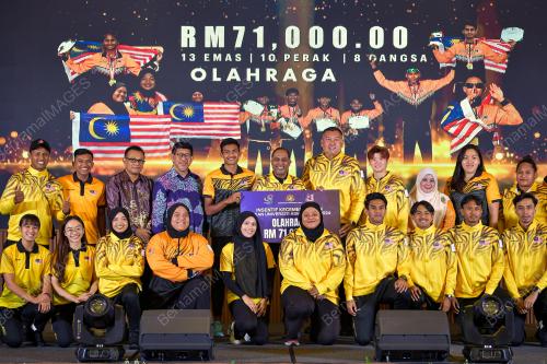 DATUK SERI DR ZAMBRY ABDUL KADIR