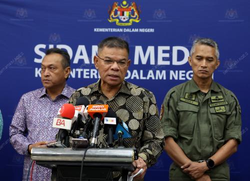 DATUK SERI SAIFUDDIN NASUTION ISMAIL