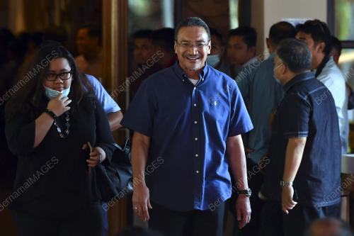 DATUK SERI HISHAMMUDDIN TUN HUSSEIN