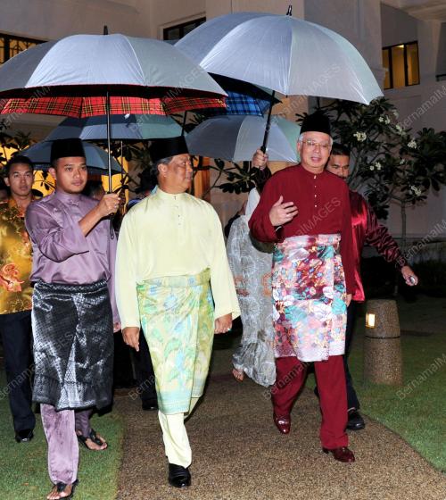 TAN SRI MUHYIDDIN YASSIN