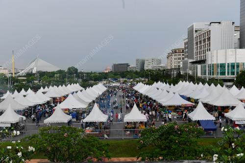 TINJAUAN BAZAR RAMADAN