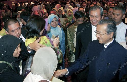 MAHATHIR MOHAMAD