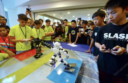 PTJ10_13112016_ROBOTICS