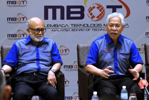 PTJ10_14122017_MBOT