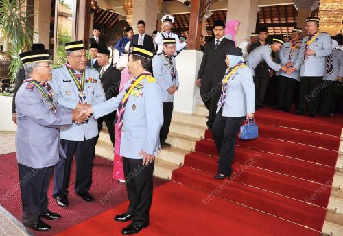 YANG DI-PERTUAN AGONG