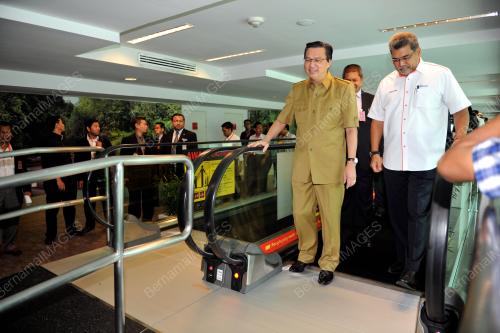 PTJ10_15062016_IWALK
