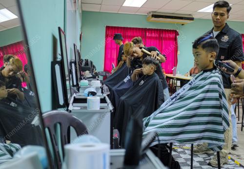 TINJAUAN PERSIAPAN KEMBALI KE SEKOLAH