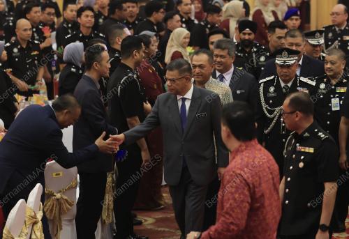 DATUK SERI SAIFUDDIN NASUTION ISMAIL
