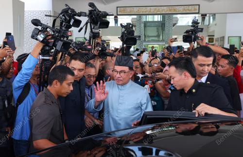 DATUK SERI ANWAR IBRAHIM